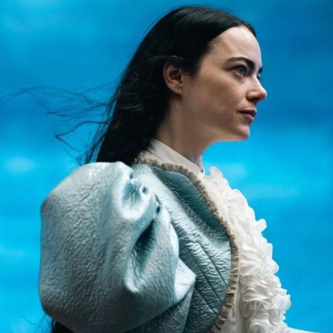 Emma Stone em Pobres Criaturas